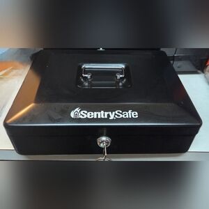 Sentry Safe Steel Keyed Cash Box